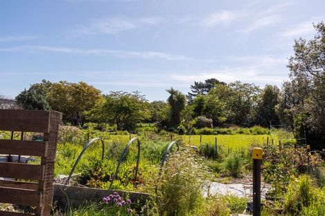 Photo of property in 899 State Highway 1, Te Horo, Otaki, 5581