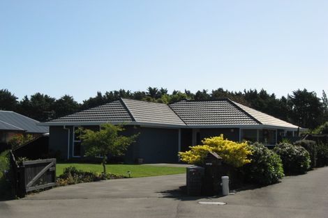 Photo of property in 14 Pearce Place, Kaiapoi, 7630