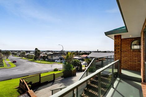 Photo of property in 148 Parklands Avenue, Bell Block, New Plymouth, 4312