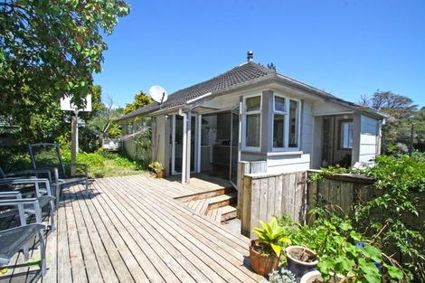 Photo of property in 44 Parsons Street, Vogeltown, New Plymouth, 4310