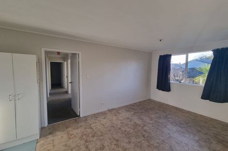 Photo of property in 2/14 Trimdon Street, Randwick Park, Auckland, 2105