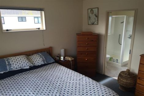 Photo of property in 10a Fife Lane, Miramar, Wellington, 6022