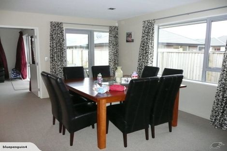 Photo of property in 10 Bernice Crescent, Yaldhurst, Christchurch, 8042