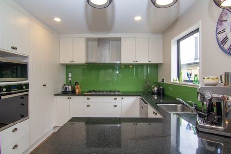 Photo of property in 4 Liquidamber Lane, Kaukapakapa, Helensville, 0875