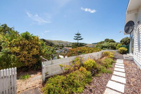 Photo of property in 31 Cranwell Street, Churton Park, Wellington, 6037