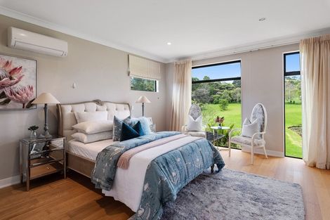 Photo of property in 60 James Paige Lane, Riverhead, Albany, 0793