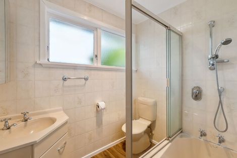 Photo of property in 8 Francis Road, Paraparaumu Beach, Paraparaumu, 5032