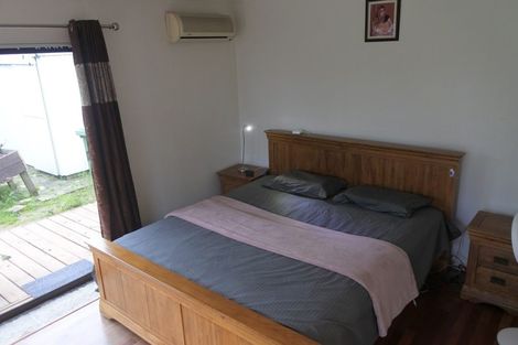 Photo of property in 110 Everglade Drive, Totara Heights, Auckland, 2105