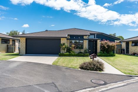 Photo of property in Rosehill Lifestyle Village, 11/182 Gleneagles Drive, Te Awamutu, 3800