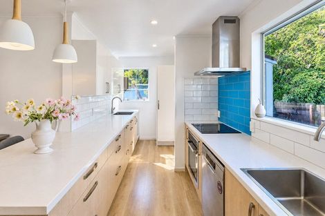 Photo of property in 19 Yarrow Place, Papakowhai, Porirua, 5024