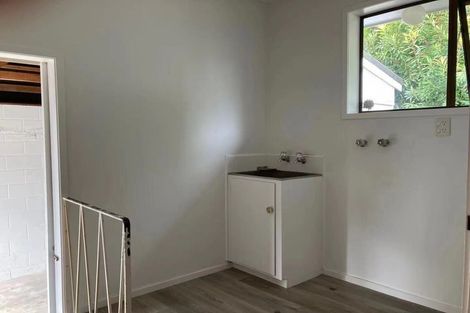 Photo of property in 7a Alaunia Place, Lynfield, Auckland, 1042