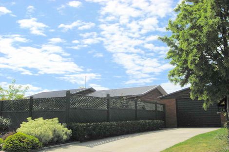 Photo of property in 3b Cobden Place, Woodend, 7610