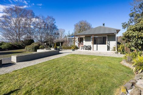 Photo of property in 102 Huntly Road, Outram, 9073