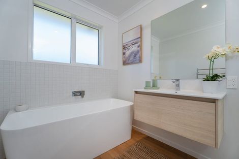 Photo of property in 43 Longreach Drive, Cooks Beach, Whitianga, 3591