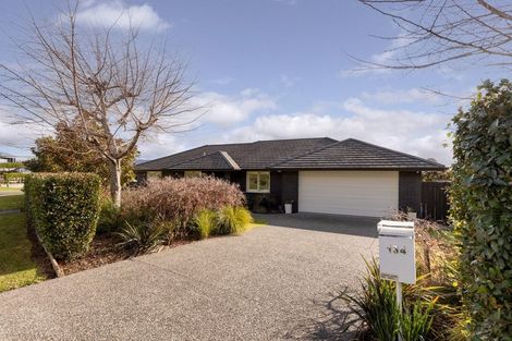Photo of property in 134 Margaret Drive, Omokoroa, 3114