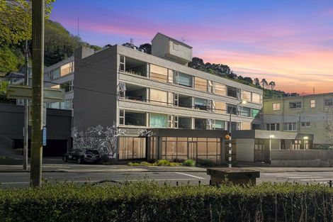 Photo of property in Sharella Living, 20 Glenmore Street, Thorndon, Wellington, 6011