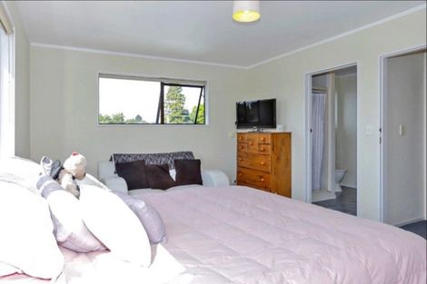 Photo of property in 31 Queen Road, Bellevue, Tauranga, 3110