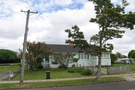 Photo of property in 80 Walmer Road, Point Chevalier, Auckland, 1022