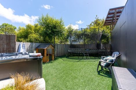 Photo of property in 4a Ryan Grove, Tawa, Wellington, 5028