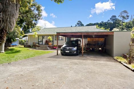 Photo of property in 52a Woodside Road, Massey, Auckland, 0614