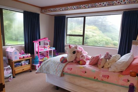 Photo of property in 109 Mark Avenue, Grenada Village, Wellington, 6037