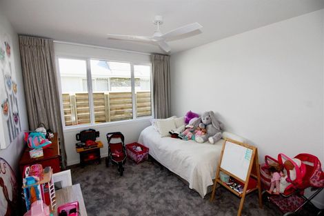 Photo of property in 77 Leeward Drive, Whitianga, 3510