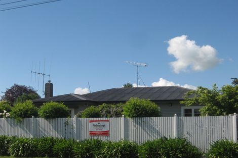 Photo of property in 163 Williams Street, Cambridge, 3434