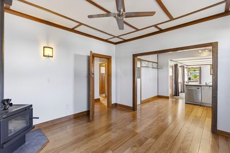 Photo of property in 42 Hinemoa Street, Paraparaumu, 5032