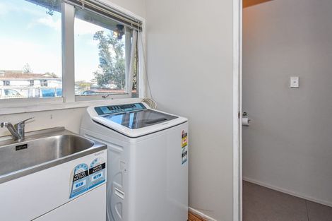 Photo of property in 86 Muir Avenue, Mangere Bridge, Auckland, 2022