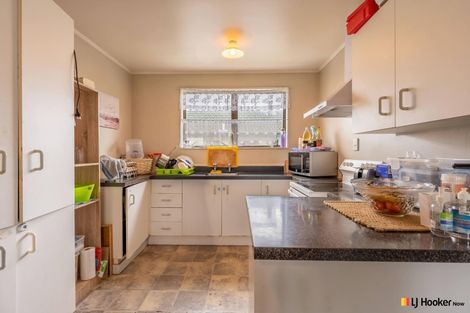 Photo of property in 2/10 Ebenezer Way, Clendon Park, Auckland, 2103