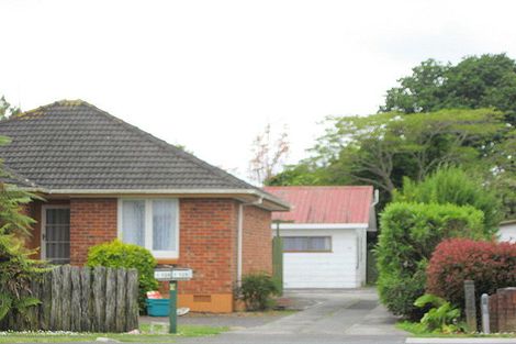 Photo of property in 128a Great South Road, Takanini, 2112