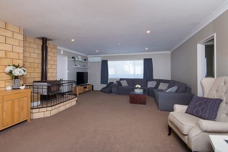 Photo of property in 31e Kaiwaka Road, Waiuku, 2123