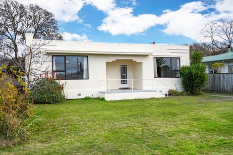 Photo of property in 1-2/406 Burnett Street, Mahora, Hastings, 4120