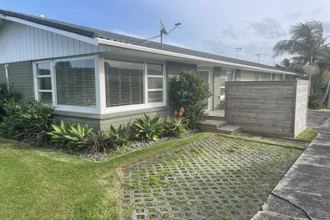 Photo of property in 1/15 Dodson Avenue, Milford, Auckland, 0620