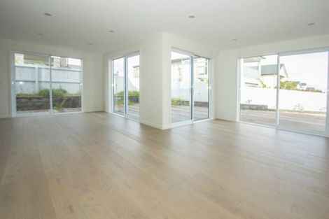 Photo of property in 16 Milano Boulevard, Karaka, Papakura, 2113