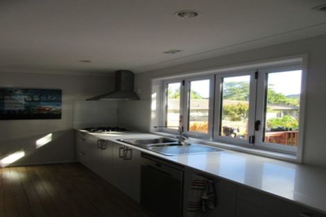 Photo of property in 7 Rimutaka Place, Titirangi, Auckland, 0604