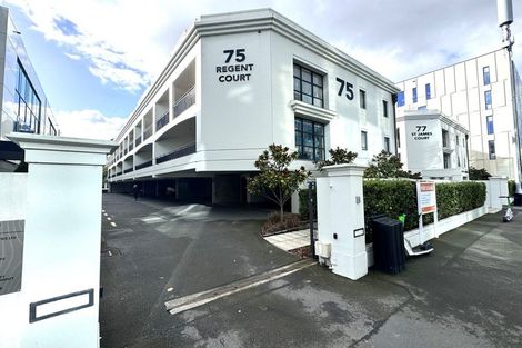 Photo of property in Regent Courts, 2/75 Gloucester Street, Christchurch Central, Christchurch, 8013