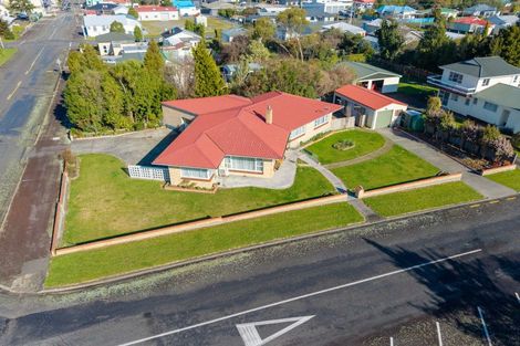 Photo of property in 18 Richardson Street, Woodville, 4920