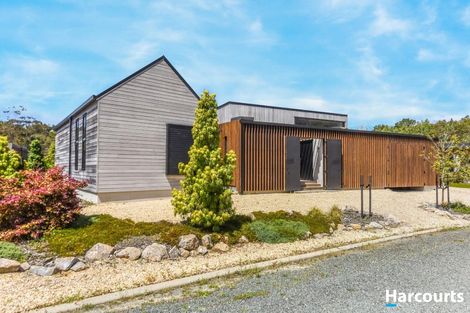 Photo of property in 18 Kahu Close, Kaiteriteri, Motueka, 7197