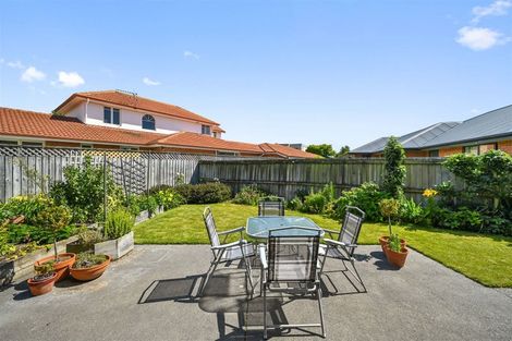 Photo of property in 15 Saint Thomas Place, Woolston, Christchurch, 8062