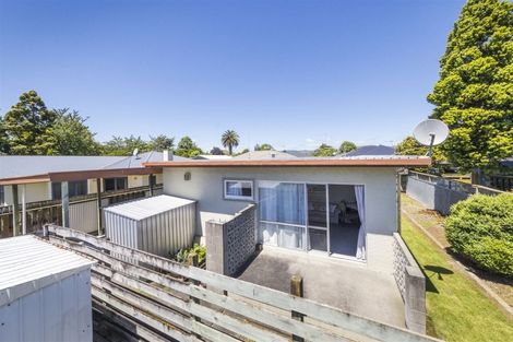 Photo of property in 142 College Street, Awapuni, Palmerston North, 4412