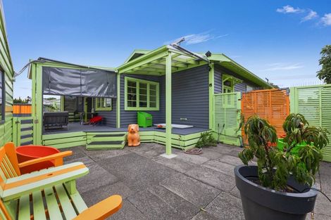 Photo of property in 417 Somme Parade, Aramoho, Whanganui, 4500
