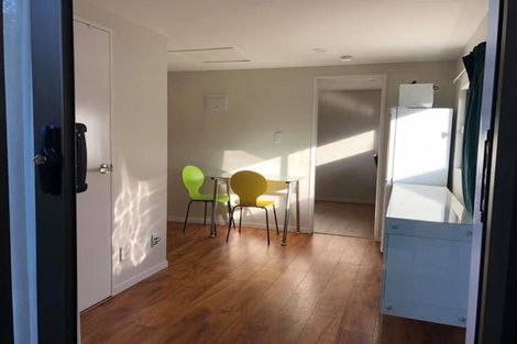 Photo of property in 7 Clovelly Road, Bucklands Beach, Auckland, 2012