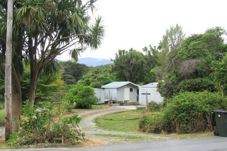 Photo of property in 23 Bridge Road, Birchville, Upper Hutt, 5018