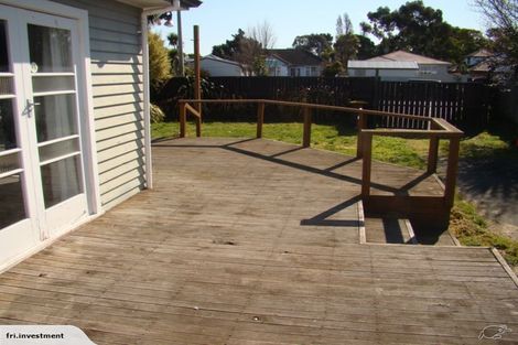 Photo of property in 214 Wainoni Road, Avondale, Christchurch, 8061