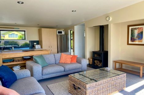 Photo of property in 21 Nyhane Drive, Ligar Bay, Takaka, 7183