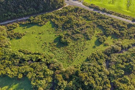 Photo of property in 29 Waiwhero Road, Barrytown, Runanga, 7873