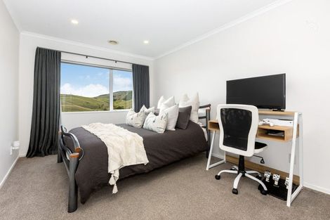 Photo of property in 61 Saint Ives Drive, Camborne, Porirua, 5026