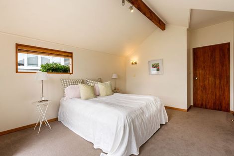 Photo of property in 14 Sefton Street, Wadestown, Wellington, 6012