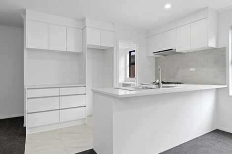 Photo of property in 2/29 May Street, Mount Maunganui, 3116